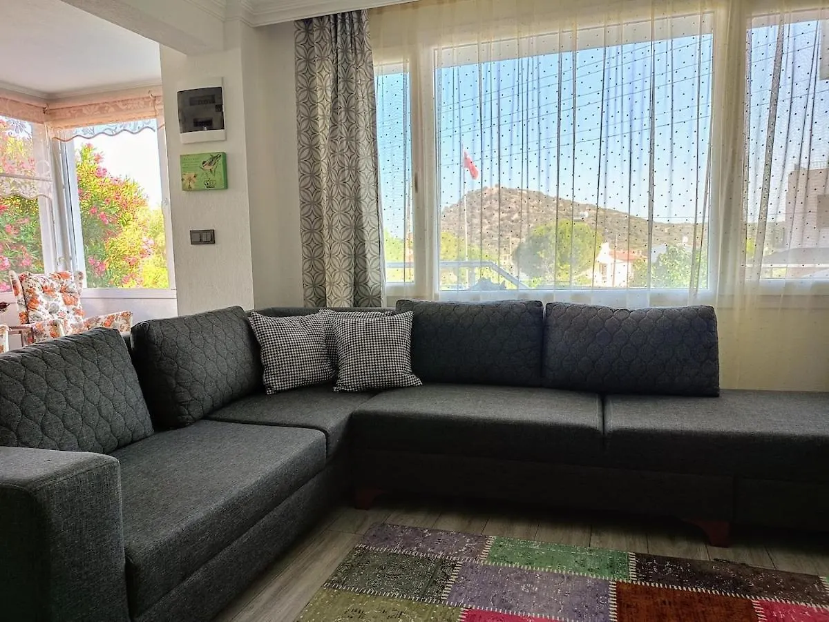 Villa With Private Pool And Unique Sea View In Çeşme